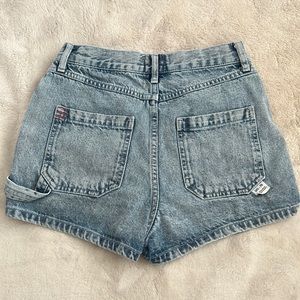 Cute shorts !